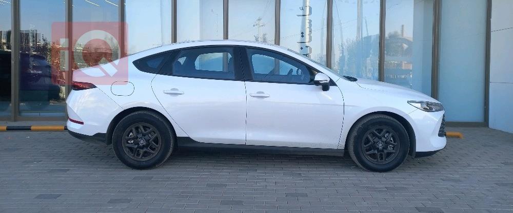 بي واي دي Qin Plus